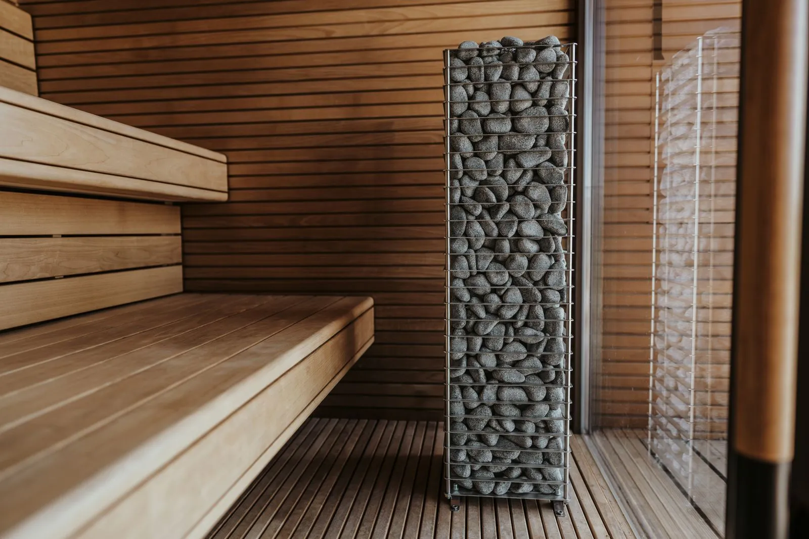 How to Use Sauna Time to Unwind